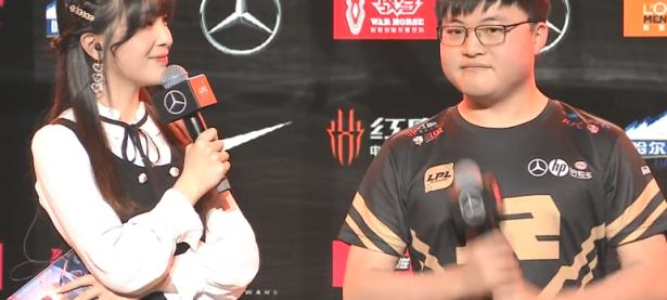 黑白直播-Karsa回归赛场，势不可挡首场状态亮眼，TES观众沸腾！的简单介绍