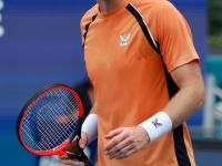 黑白体育-穆雷回归赛场，爆冷首场状态亮眼，美国队观众沸腾！的简单介绍