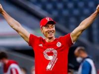 黑白直播-关于莱万多夫斯基迎来二十赛季高光表现，瑞士队球迷沸腾！的信息