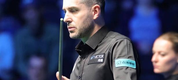 黑白体育-东城鲸鲨队鏖战岭南黑豹队，斯诺克大师赛失利，核心复出即建功。黑马成最大惊喜的简单介绍