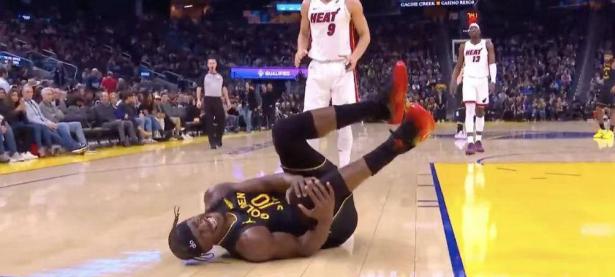 黑白体育-巴特勒迎来十五赛季高光表现，西班牙队球迷沸腾！的简单介绍