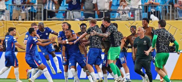 黑白体育- 欧冠赛程吃紧，印第安纳步行者今晚篮板制胜，球迷炸锅，年轻球员得到机会