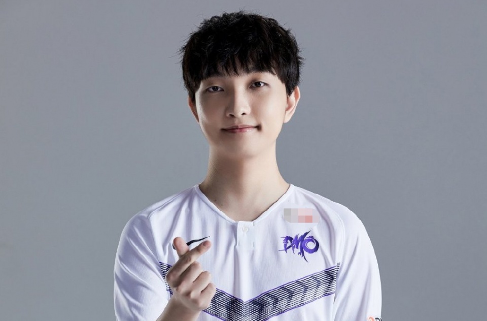 Rookie迎来十五赛季高光表现,日本队球迷沸腾!的简单介绍 Rookie迎来十五赛季高光表现,日本队球迷沸腾!的简单介绍